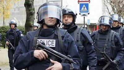 الشرطة الفرنسية: مهاجم يحتجز 6 رهائن في لو هافر ويطلق سراح  أحدهم