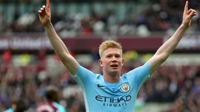 دي بروين لاعب الموسم في مانشستر سيتي