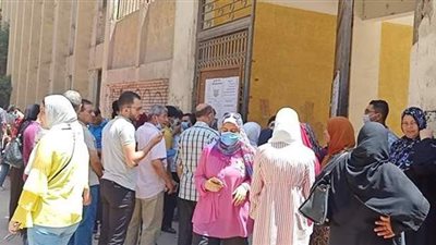 إقبال كثيف لتقديم التظلمات على نتائج الثانوية العامة في المنصورة | فيديو وصور