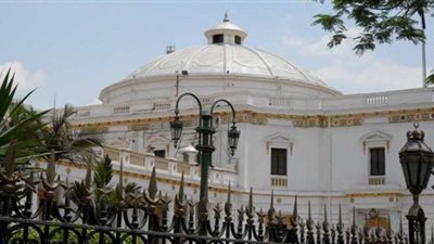 الأحزاب السياسية تكثف دعايتها لمجلس الشيوخ قبل بدء الصمت الانتخابي