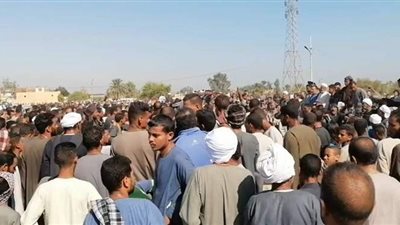 لحظة تشييع جثماني شهيدي لقمة العيش بالسعودية لمثواهما الأخير | فيديو