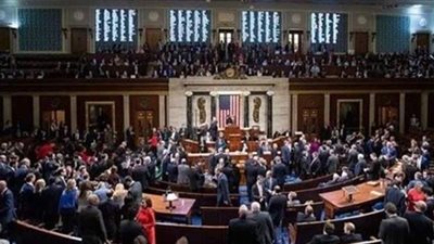 مشروع قانون أمريكي لحظر تيك توك على هواتف الموظفين