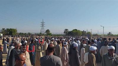 أهالي شهيدي 