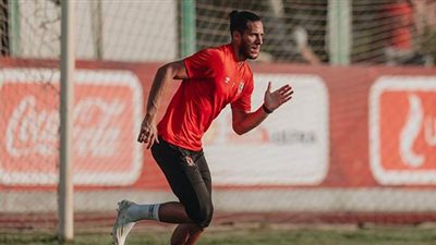 علي صقر: عرض أوروبي خلال أيام وآخر آسيوي لضم رمضان صبحي