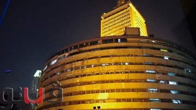 إحالة مدير عام التحقيقات ومحام بـ