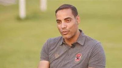 المدير الفني الجديد  لقطاع الناشئين بالأهلي يجتمع بالمدربين  الإثنين