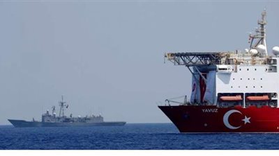 رئيس وزراء اليونان يعترض على 