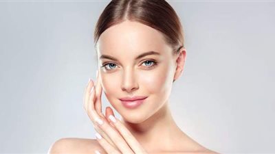 لصاحبات البشرة الدهنية.. روتين يومي يخلصك نهائيا من الحبوب