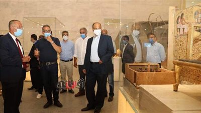 وزير السياحة والآثار يوجه بإجراء تعديلات على سيناريو عرض المتحف القومي للحضارة