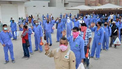 التفاصيل الكاملة لقرار الكويت بترحيل 100 ألف مقيم  «بلا رجعة»