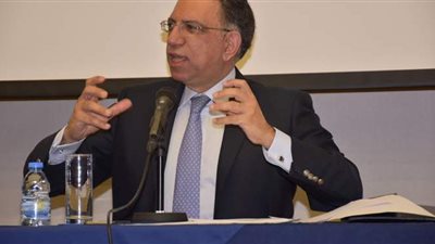 وسائل إعلام لبنانية ترجح استقالة وزير البيئة من الحكومة