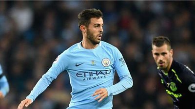 برشلونة يرغب في ضم نجم مانشستر سيتي