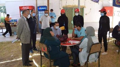 رئيس جامعة سوهاج يتابع اختبارات القدرات للالتحاق بكلية التربية الرياضية