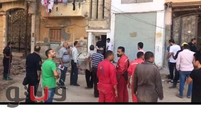 برج  مخالف من 17 دورا يتسبب في انهيار جزئي لعقار  بالمحلة