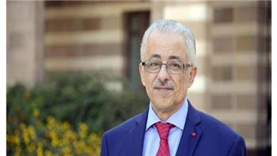 وزير التربية والتعليم يعتمد نتيجة شهادة النيل الثانوية الدولية