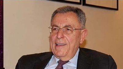 في عددها الجديد.. «فيتو» تجري حوارًا مع الدكتور فؤاد السنيورة رئيس وزراء لبنان الأسبق