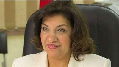 «ايفليين متى» تطالب بزيادة عدد المقبولين بكليات الطب لسد عجز الأطباء