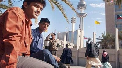 الكويت تخطط لترحيل 360 ألف عامل أجنبي على المدى القصير
