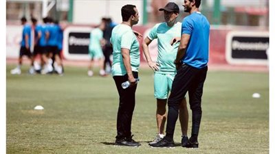 فايلر يجتمع مع محمد الشناوي في مران الأهلي