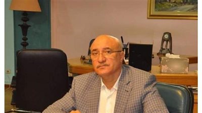 رئيس النادي المصري: 