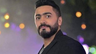 تامر حسني ينعى مصطفى حفناوي بكلمات مؤثرة