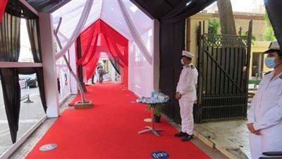 كمامات وكحول وتباعد اجتماعي.. أبرز الإجراءات الاحترازية في لجان الانتخابات بالقاهرة