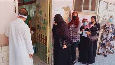 توافد نسائي مكثف على لجان انتخابات مجلس الشيوخ بالإسكندرية