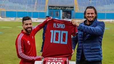 عبدالله السعيد يحطم رقم أبو تريكة ويعادل أحمد الكاس بالدوري