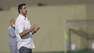 فيتوريا  : مهمة النصر مستحيلة والهلال الأقرب للدوري السعودي