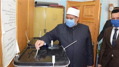 وزير الأوقاف خلال مشاركته في انتخابات الشيوخ: لا عزاء لقوى الشر وجماعات الفتنة