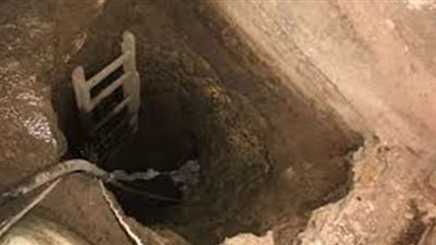 ضبط شخصين اشتركا مع آخرين لتنقيب عن الآثار بمنطقة سقارة