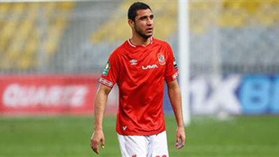 ربيعة يعود لقيادة دفاع الأهلي أمام الإنتاج الحربي