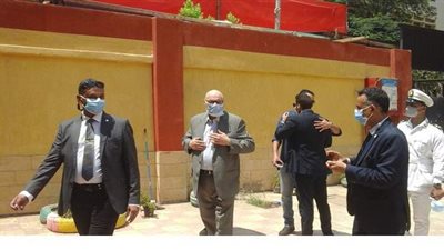 موسى مصطفى موسى يدلي بصوته في انتخابات الشيوخ | صور