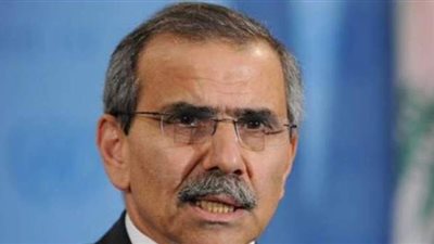 وسائل إعلام لبنانية تكشف عن المرشح لخلافة حسان دياب بدعم أمريكي فرنسي