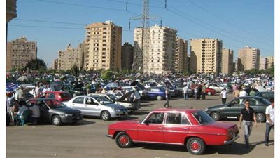 ما بين الخوف والخسارة.. سوق السيارات المستعمل يظل معلقا