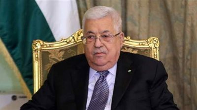 الرئيس الفلسطيني يهنئ بوتين بإنتاج  أول لقاح في العالم مضاد لكورونا