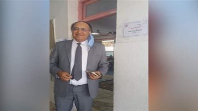 رئيس المصرية لحقوق الإنسان يدلي بصوته في انتخابات الشيوخ