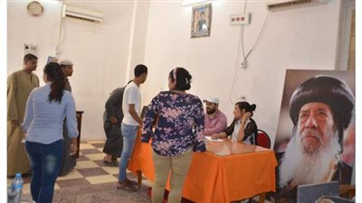 كنيسة العذراء مريم بإسنا تخصص غرفة عمليات للتسهيل علي الناخبين