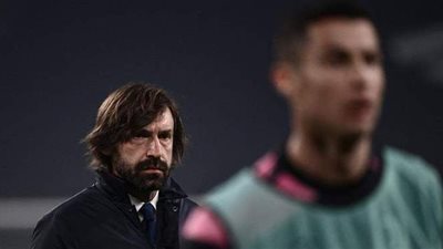 بيرلو أقل من 18 لاعبا.. رونالدو يتقاضى راتبا أكثر 15 مرة من المدرب الجديد ليوفنتوس