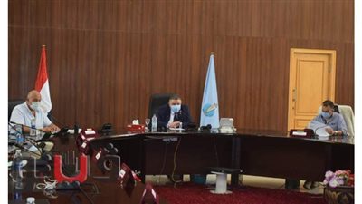 محافظ البحر الأحمر يترأس غرفة العمليات الرئيسية لانتخابات مجلس الشيوخ | صور