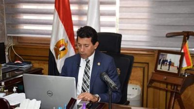 بمناسبة اليوم العالمي.. أشرف صبحي يشارك فى مؤتمر أولويات الشباب العربى