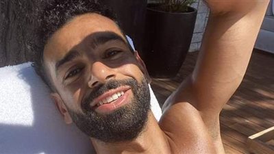 محمد صلاح ينشر صورة جديدة بعد حلق شعر صدره