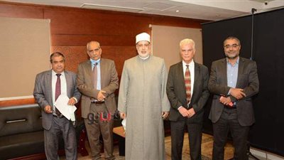 رئيس أكاديمية الأزهر: العالم الإسلامى فى حاجة لعلماء أصحاب رؤى وبصيرة