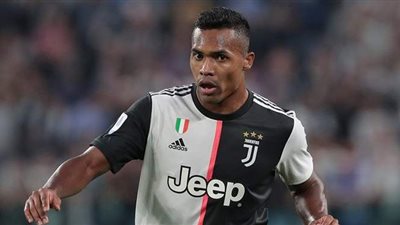 تشيلسي يقترب من ضم ظهير يوفنتوس