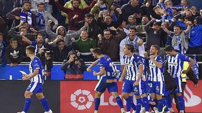 3 حالات إصابة بفيروس كورونا تضرب ألافيس الإسباني