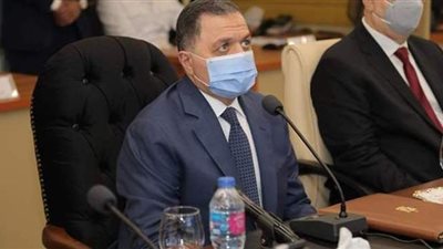 وزير الداخلية يتابع مع مساعديه تأمين انتخابات مجلس الشيوخ