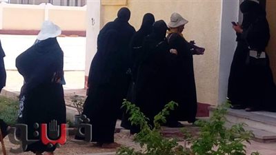 إقبال متوسط  من الناخبين علي عملية التصويت بلجان القنطرة شرق | صور
