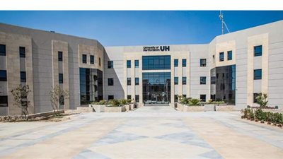 جامعة هيرتفوردشاير  بالعاصمة الإدارية:  30 منحة مجانية لأوائل الثانوية العامة