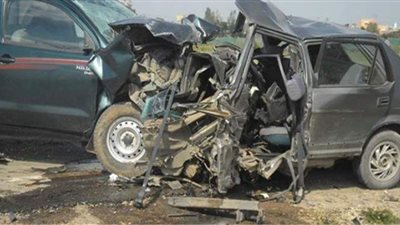 تصادم سيارة محملة بأسطوانات الأكسجين بأتوبيس ركاب بشبرا الخيمة