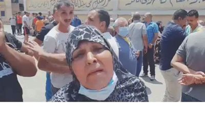 سيدة بعد التصويت بانتخابات الشيوخ: 